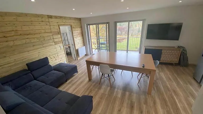 Lelexine Apartment